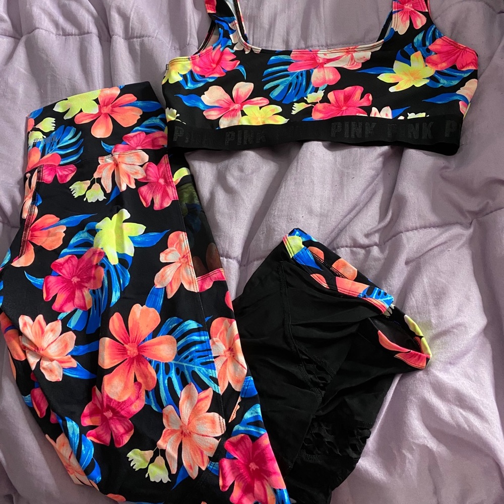 Two piece set